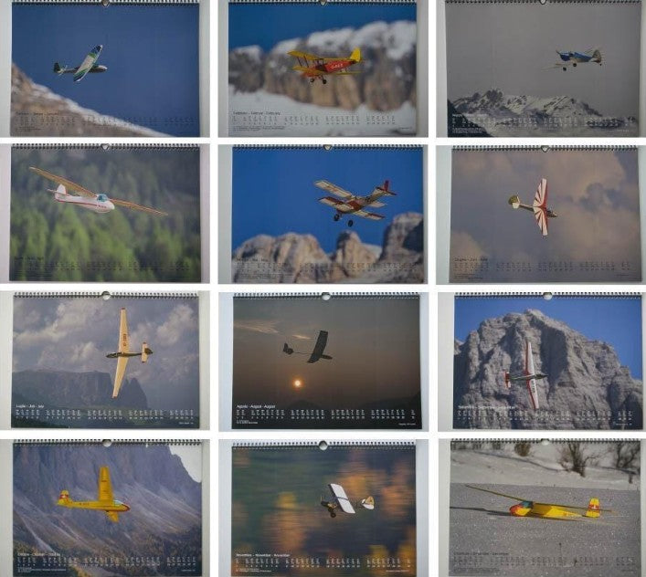 Fotowandkalender im A3-Format für 2026 mit Modellflugzeugen als Thema.