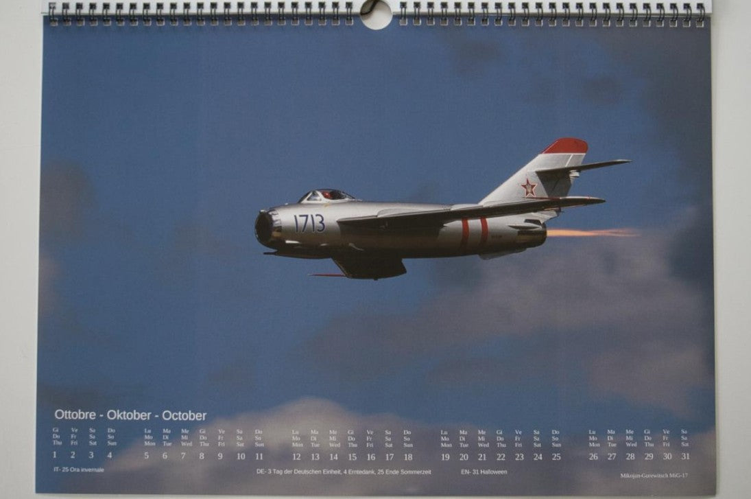 A3-Fotowandkalender 2026 mit Warbirds-Thema