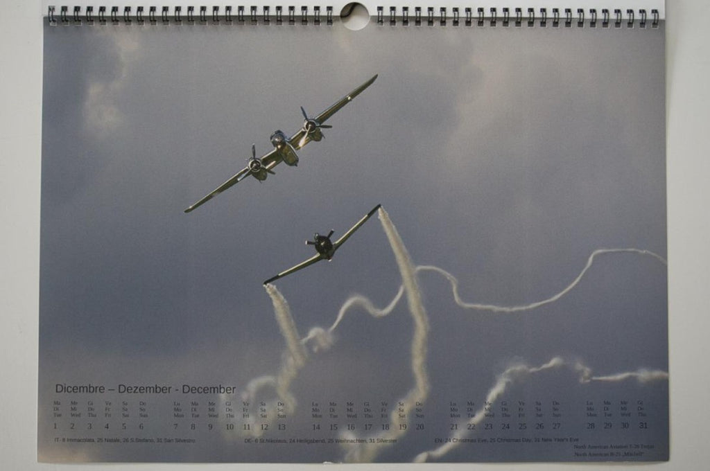 A3-Fotowandkalender 2026 mit Warbirds-Thema